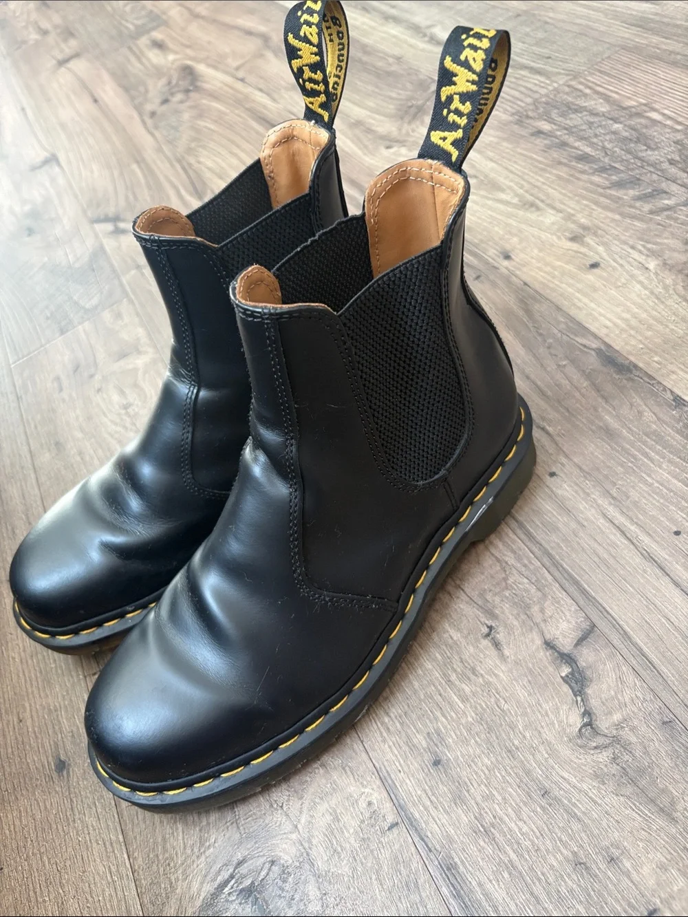 Dr. Martens sleek black